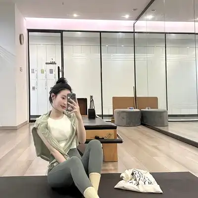 史鹏嘉